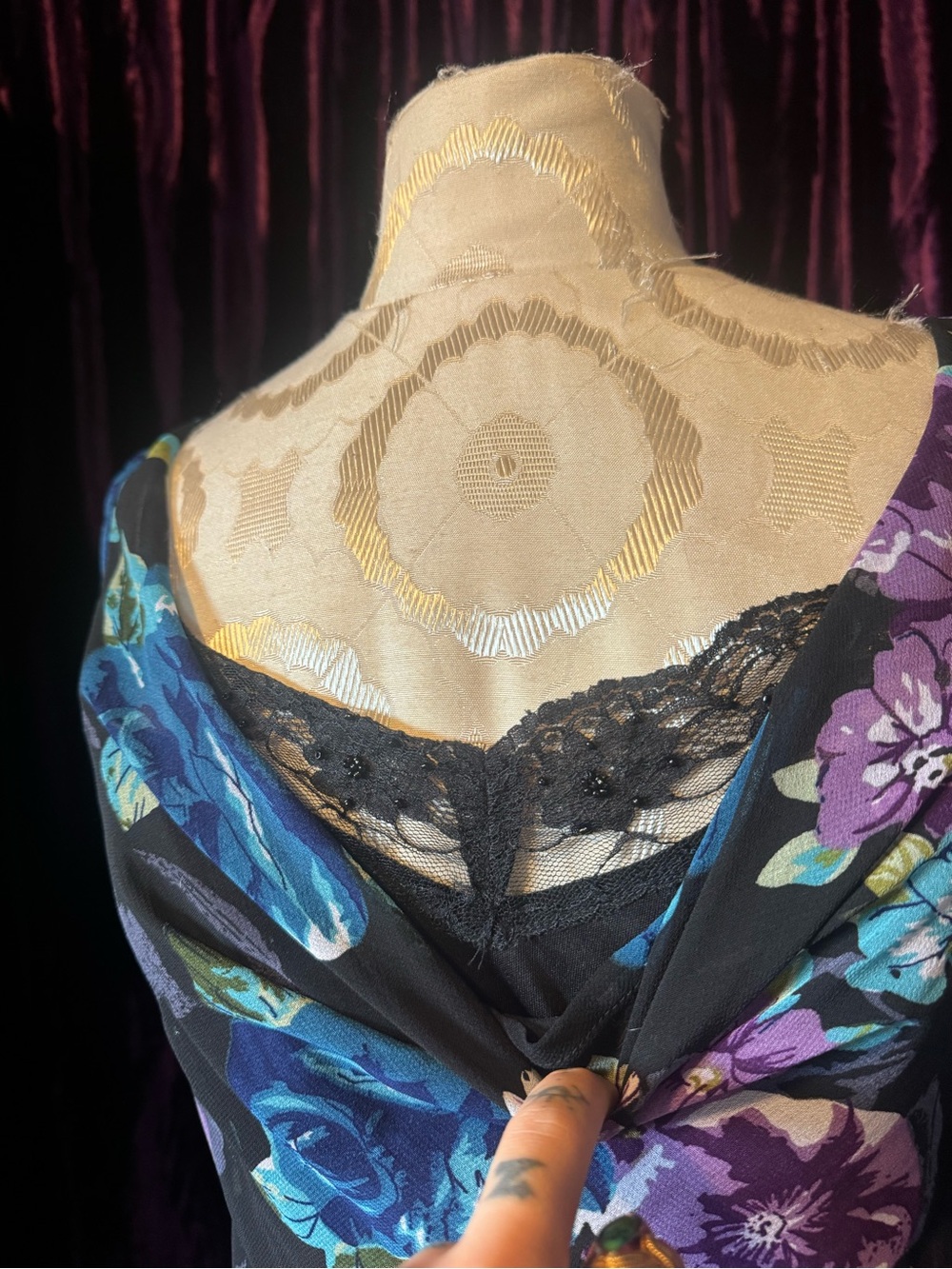 Beautiful Floral Fairy Whimsical Sequin Beaded Dress - Picture 6 of 9
